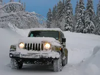 https://timunmini.id/game/offroad-snow-jeep-passenger-mountain-uphill-drivin
