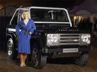 https://timunmini.id/game/land-rover-defender-svx-slide
